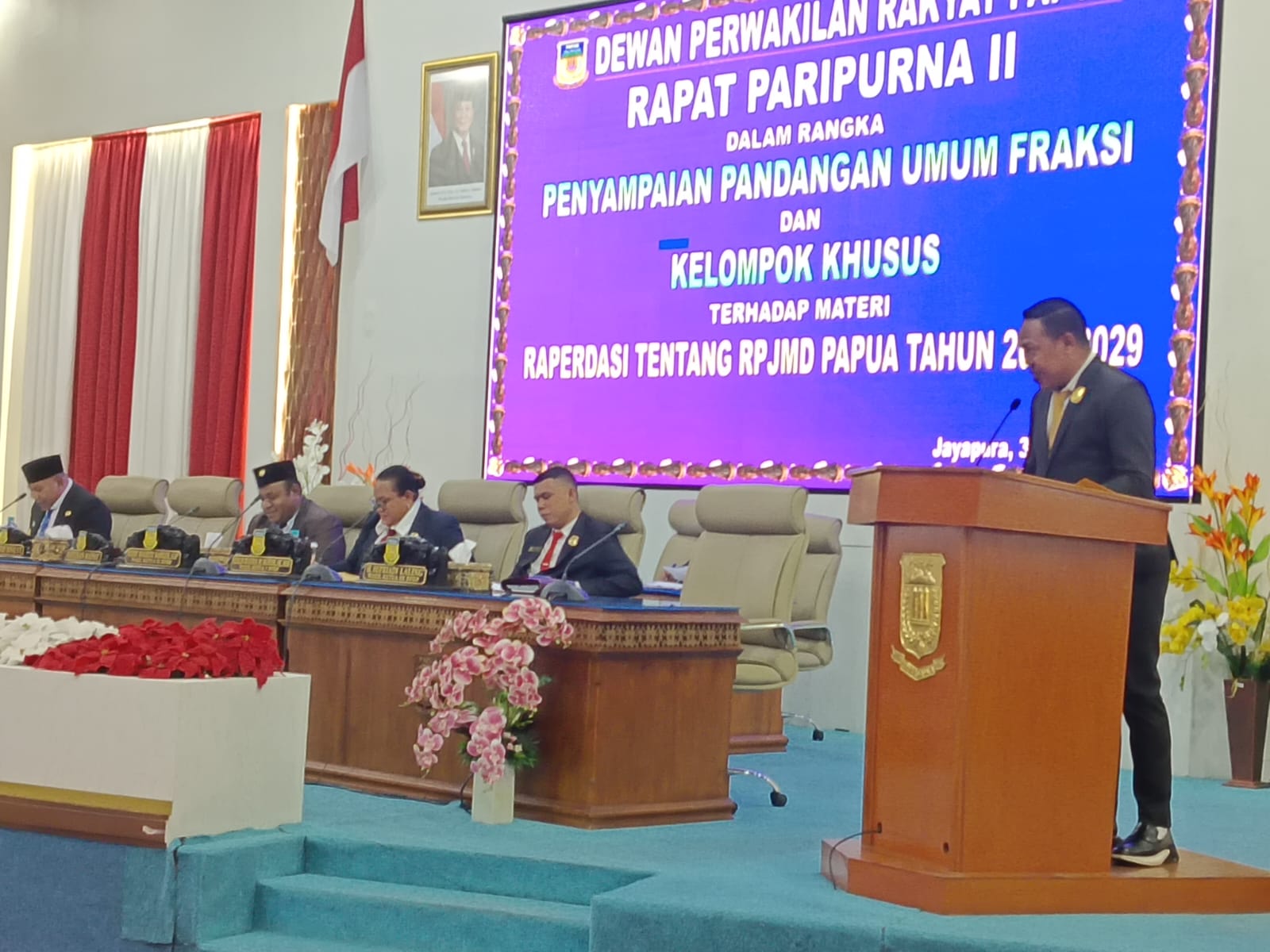 Rapat Pansus RPJMD DPRP dan Pemprov Papua Tuai Apresiasi dari Fraksi Golkar