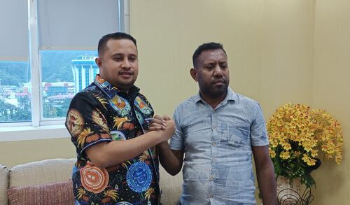 Klarifikasi Dana Cadangan 44 Milyar, Elisa Bouway Sampaikan Permohonan Maaf ke Ketua DPR Papua