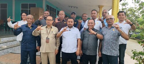 DPR Papua dan Gubernur Tinjau Kondisi Korban Banjir Sentani, Soroti Rumah Rusak